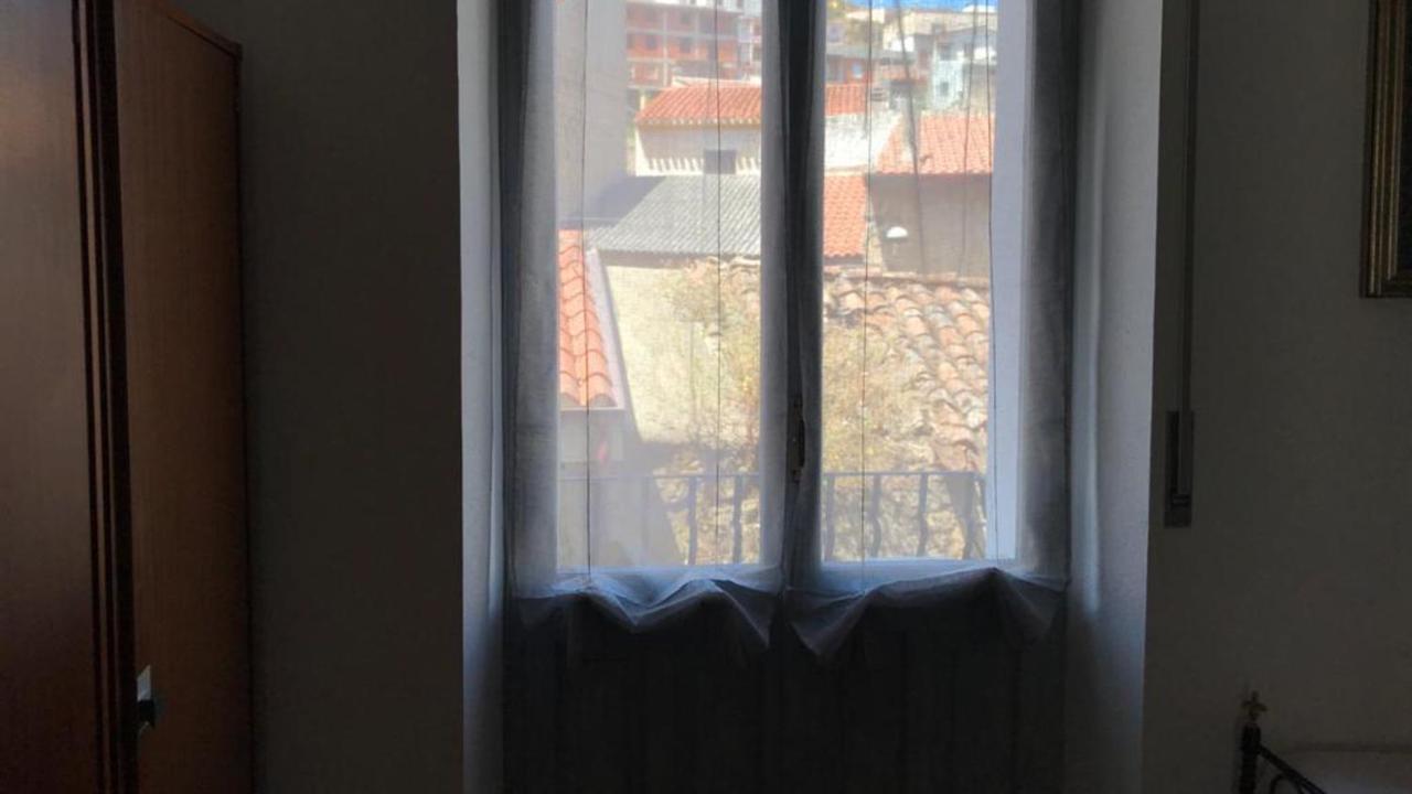 Casa Vacanze Zarinu Orgosolo Exterior foto